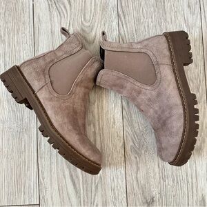 Cliffs by WHITE MOUNTAIN Taupe Suede Chelsea Booties with Lug Sole